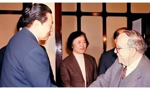 胆固醇结晶严重吗-胆固醇结晶治疗及用药网 - 网站提供胆固醇结晶怎么消除小常识、胆固醇结晶是胆结石吗